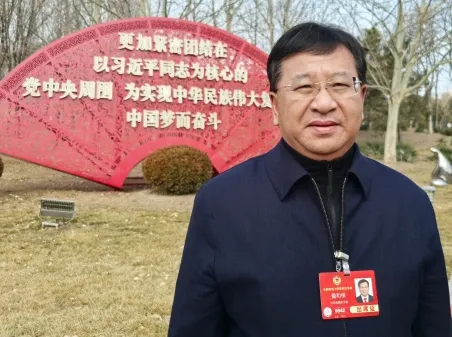 【奋进“十五五”·代表委员献良策】戴和根委员:以高质量共建“一带一路”,助力中国企业从“走出去”到“走得稳” image.png